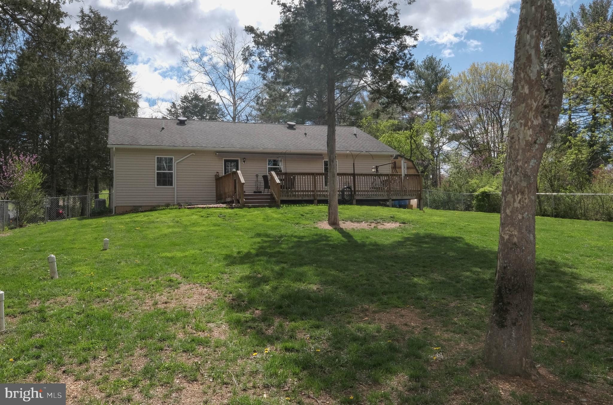 HIDDEN RIVER - Residential