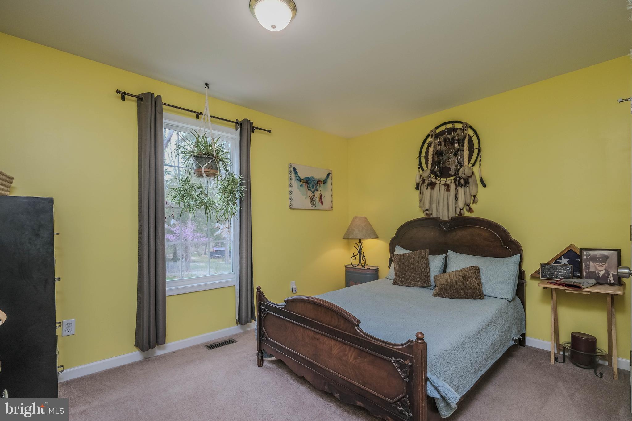 HIDDEN RIVER - Residential