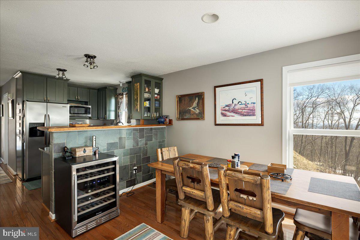 HIGH KNOB - Residential