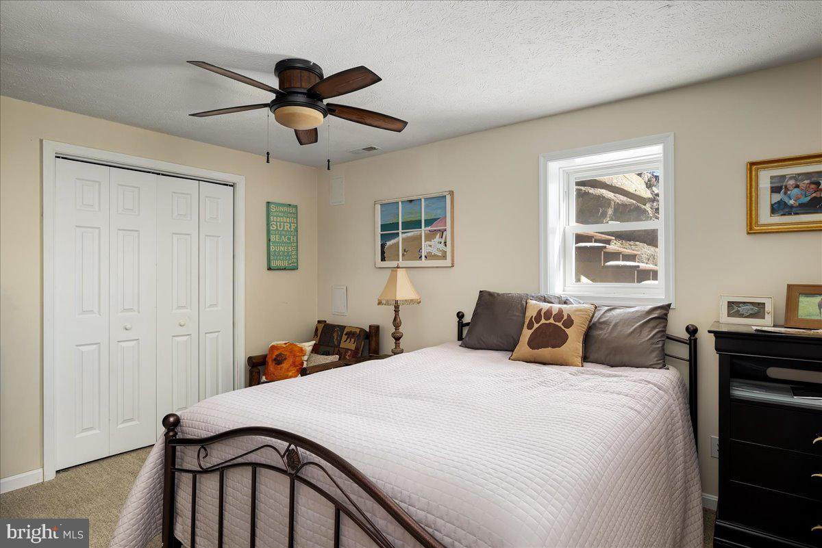 HIGH KNOB - Residential
