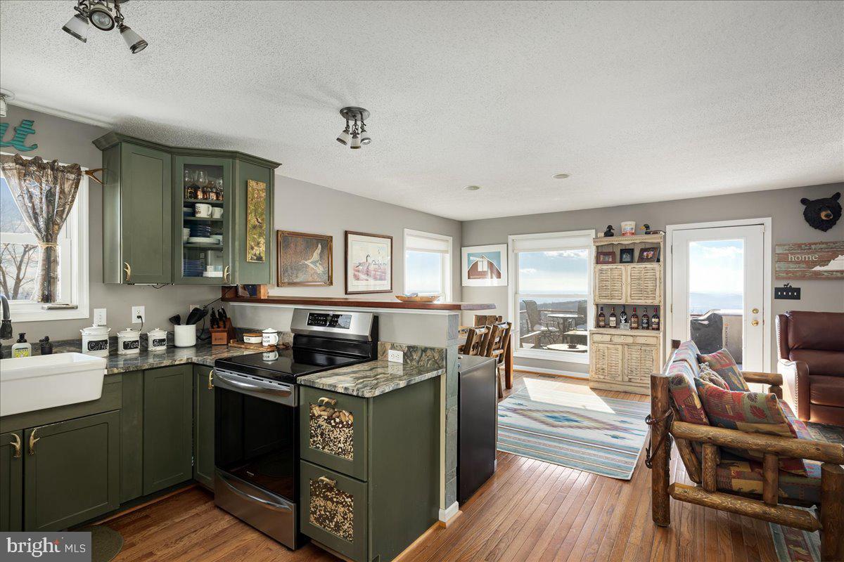 HIGH KNOB - Residential
