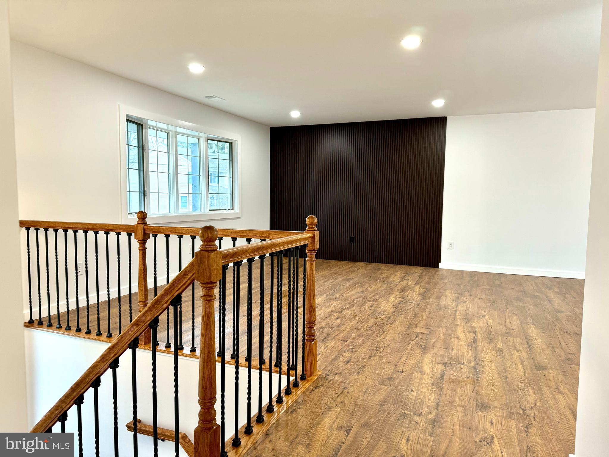 141 ALTAMAWR AVENUE