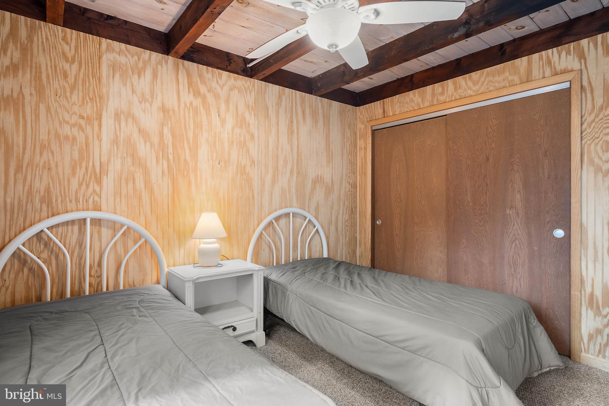 OCEAN VILLAGE - Residential