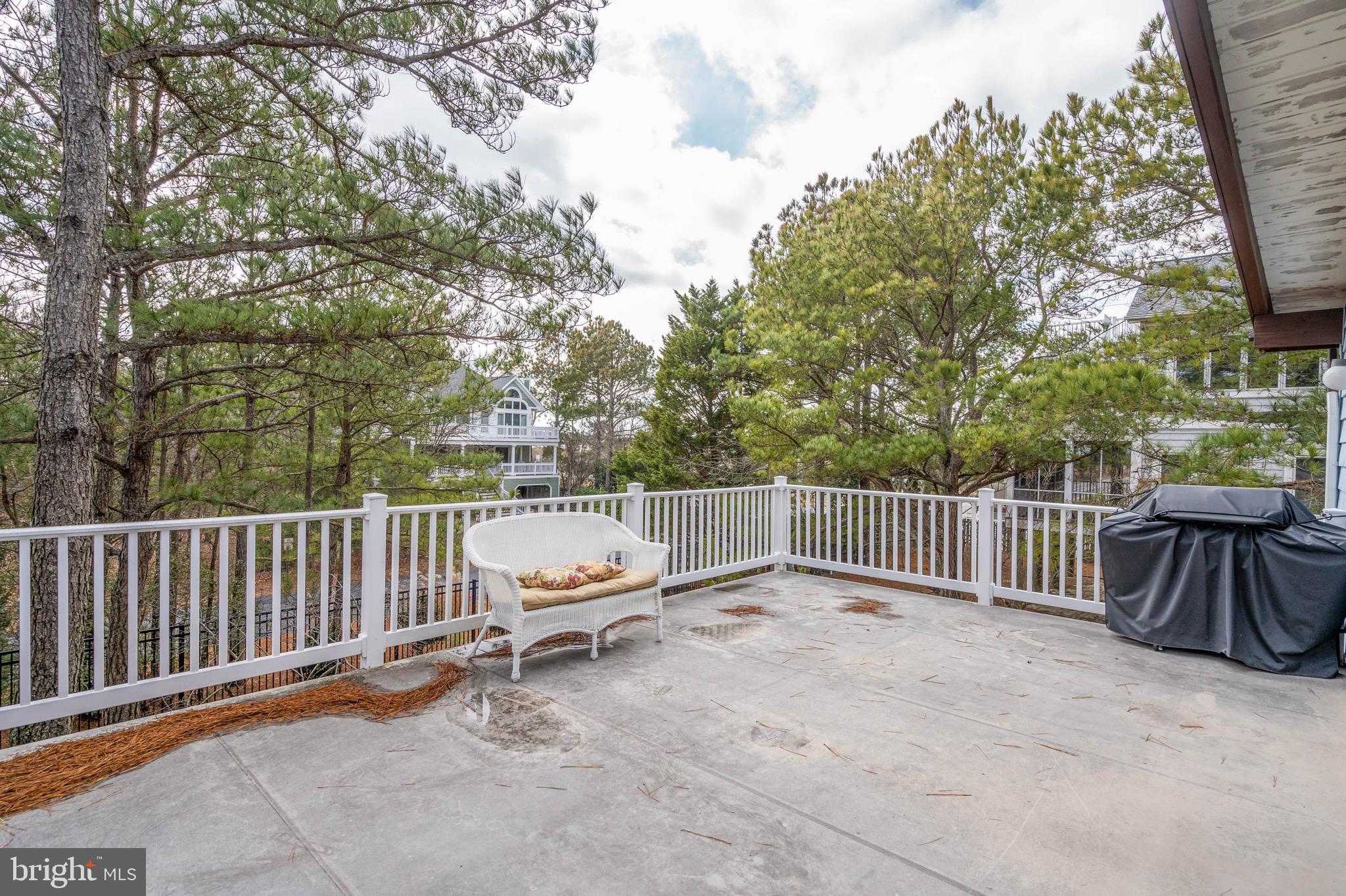 OCEAN VILLAGE - Residential