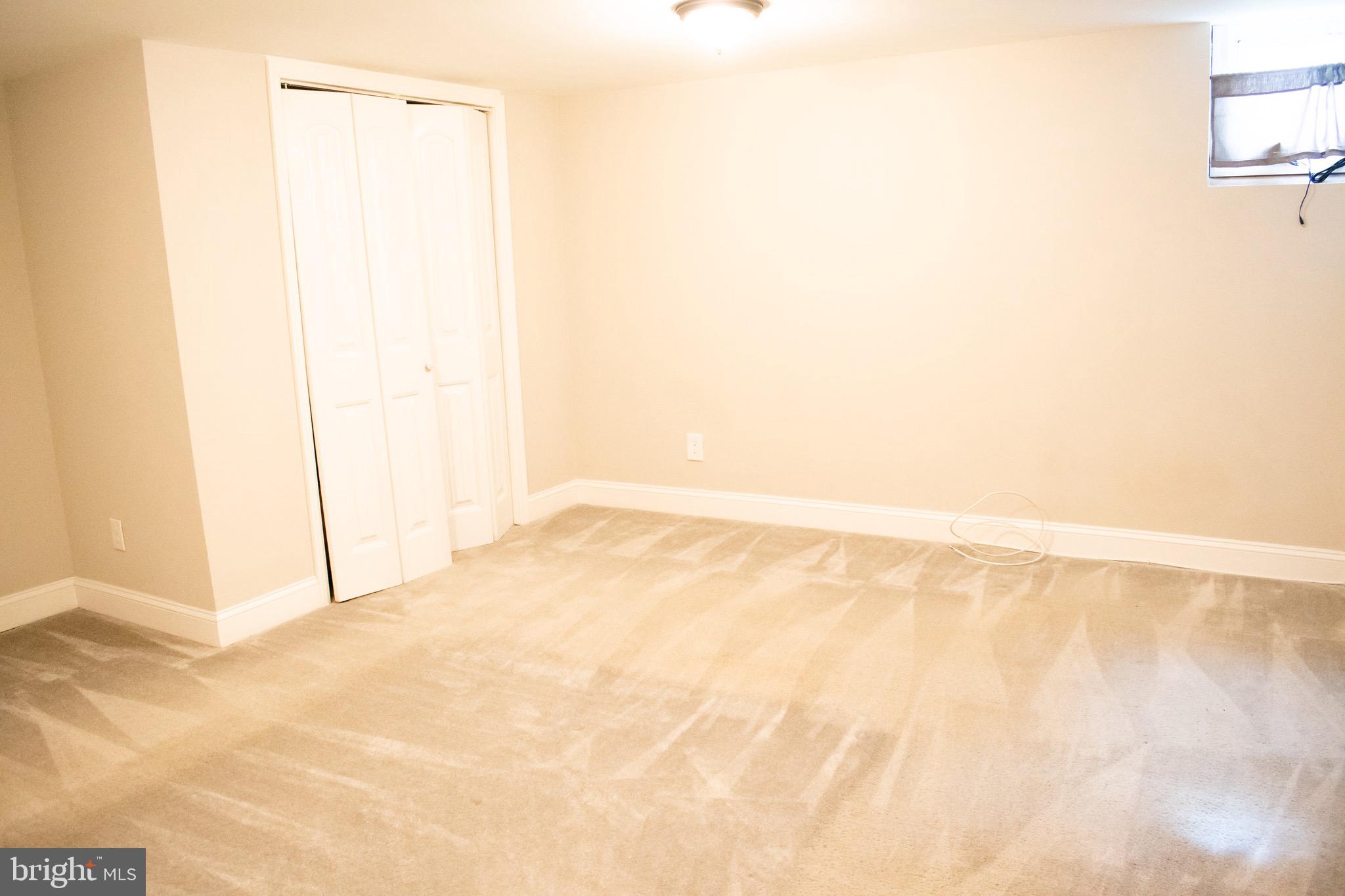 MAPLECREST - Residential