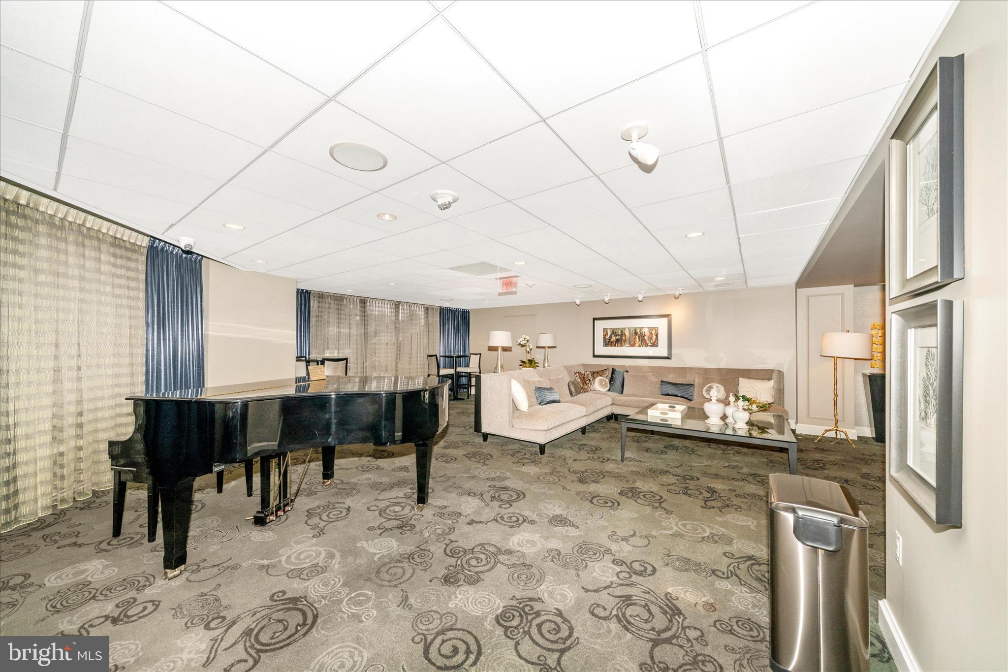 FRIENDSHIP HEIGHTS - Residential