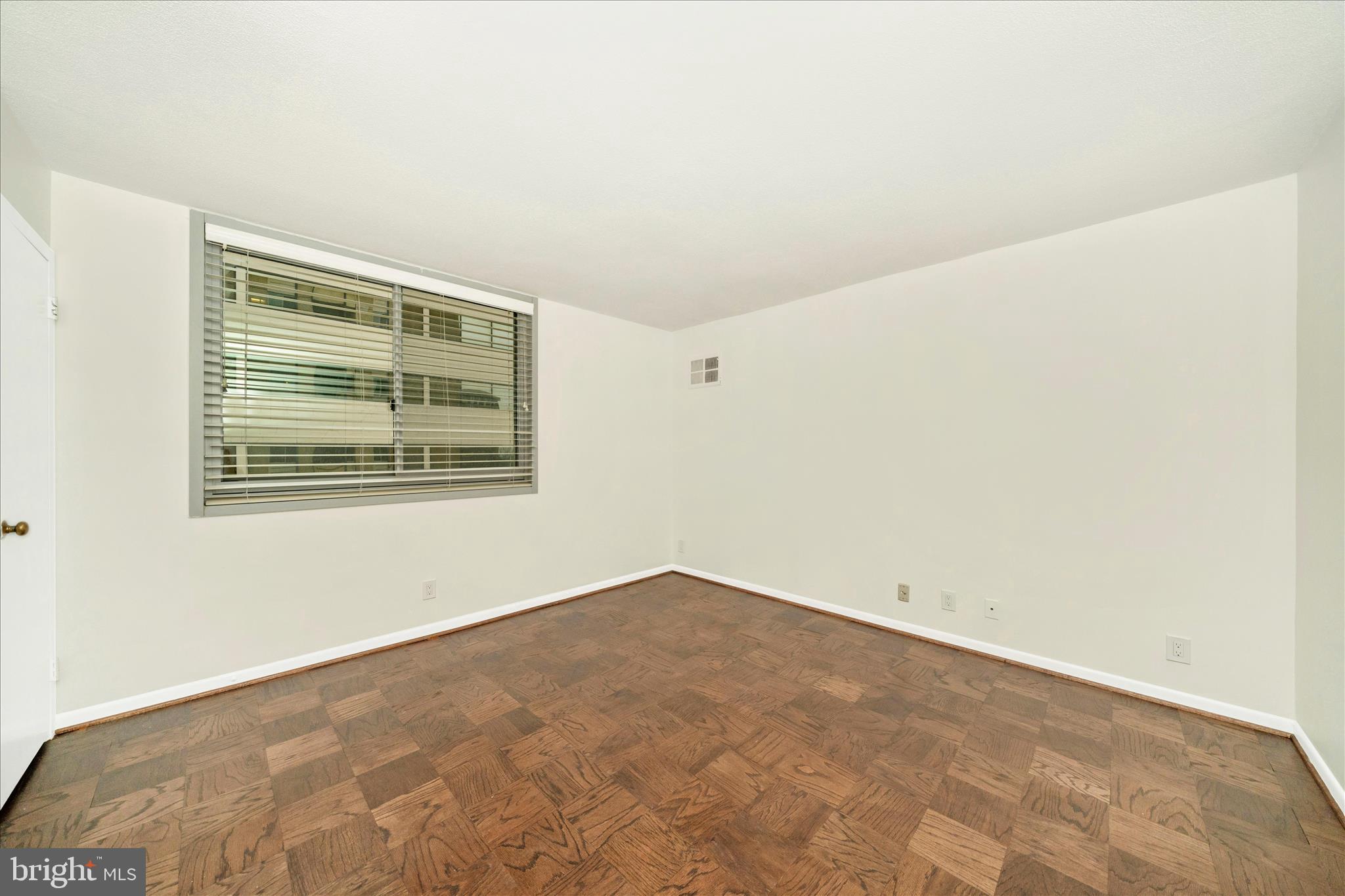 FRIENDSHIP HEIGHTS - Residential