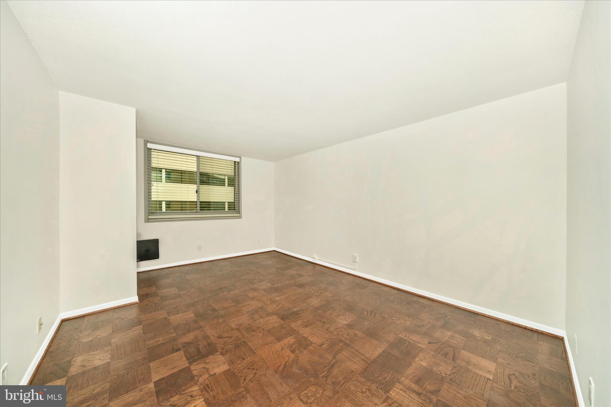 FRIENDSHIP HEIGHTS - Residential