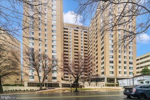 Photo of 4601 N Park Avenue #417 S, CHEVY CHASE, MD 20815 (MLS # MDMC2221986)