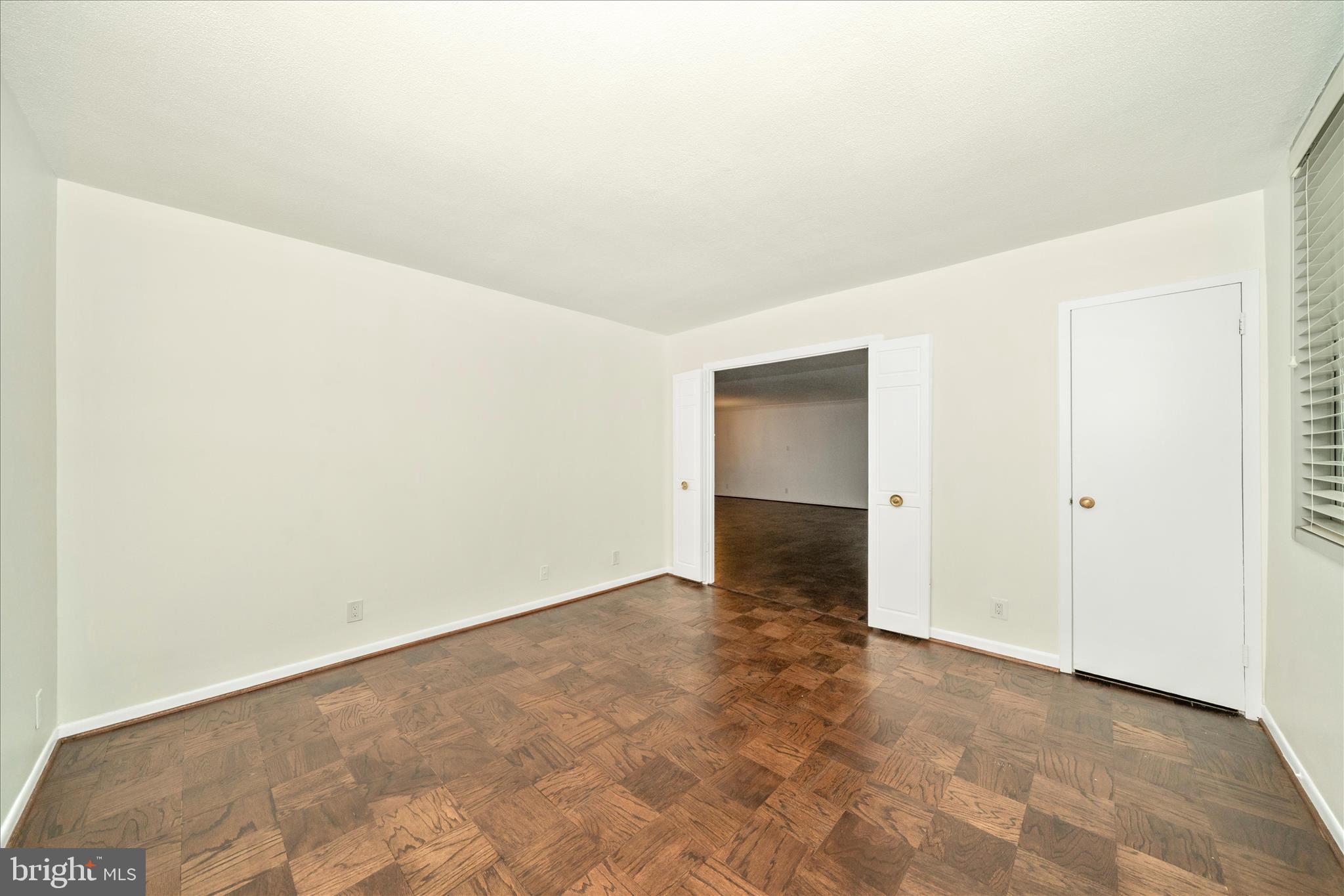 FRIENDSHIP HEIGHTS - Residential