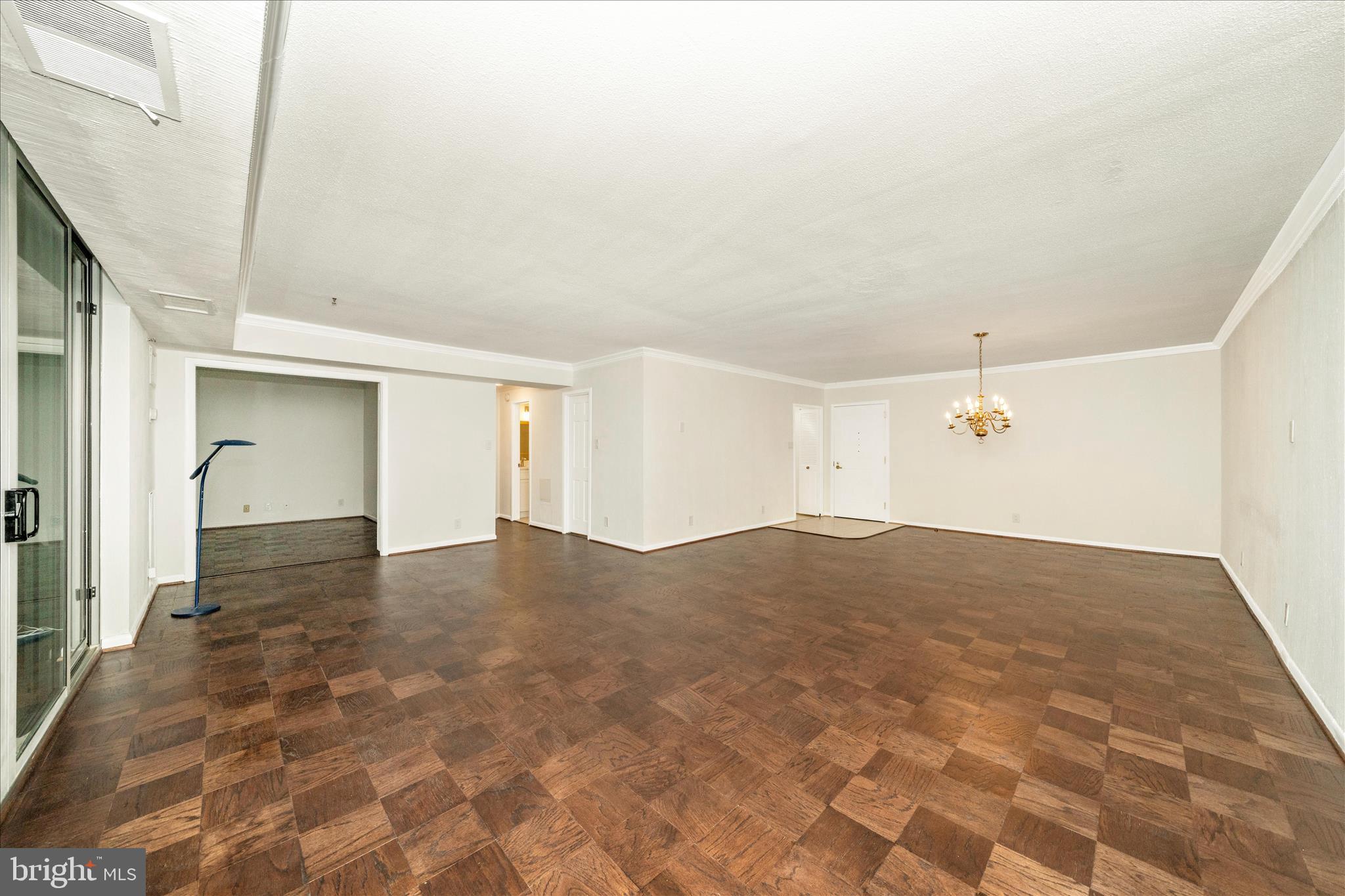 FRIENDSHIP HEIGHTS - Residential