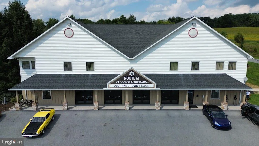 200 State Route 61 Ave, Orwigsburg, PA, 17961