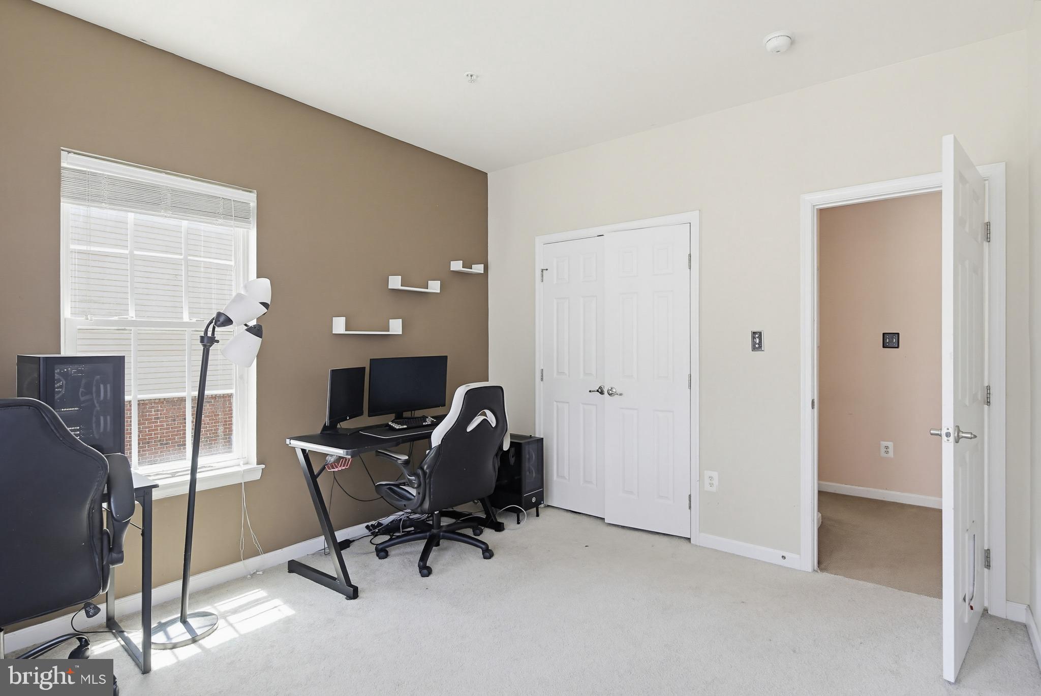 RED OAK CROSSING - Residential