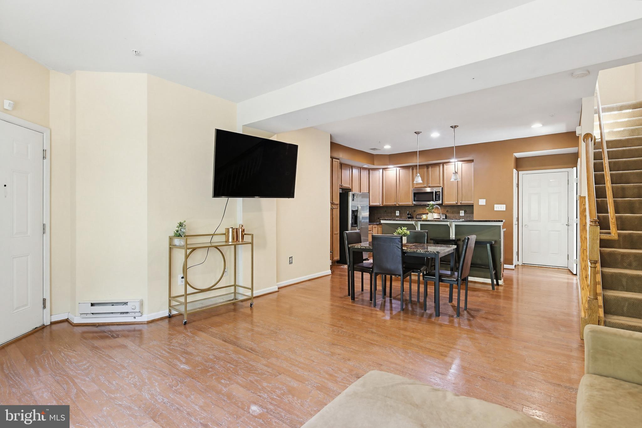 RED OAK CROSSING - Residential