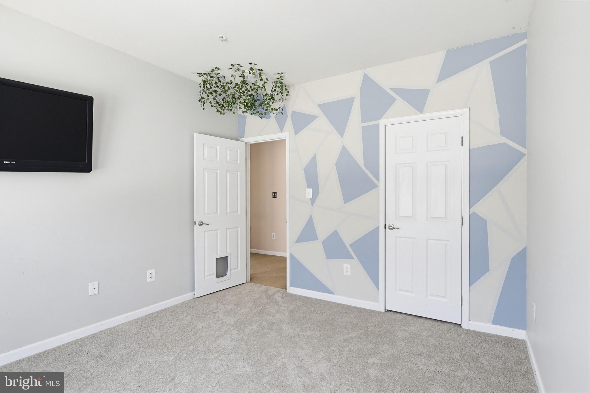 RED OAK CROSSING - Residential