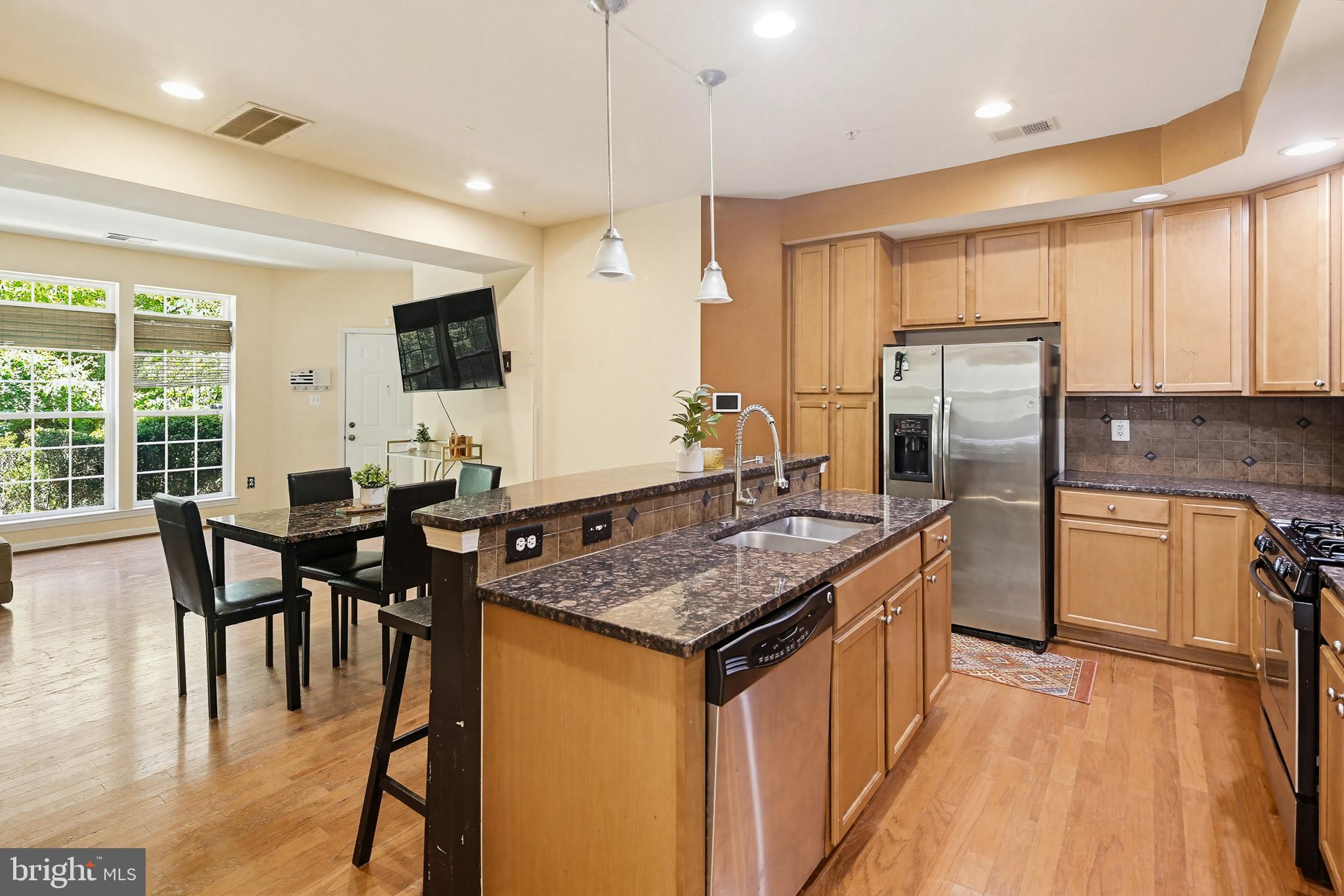 RED OAK CROSSING - Residential