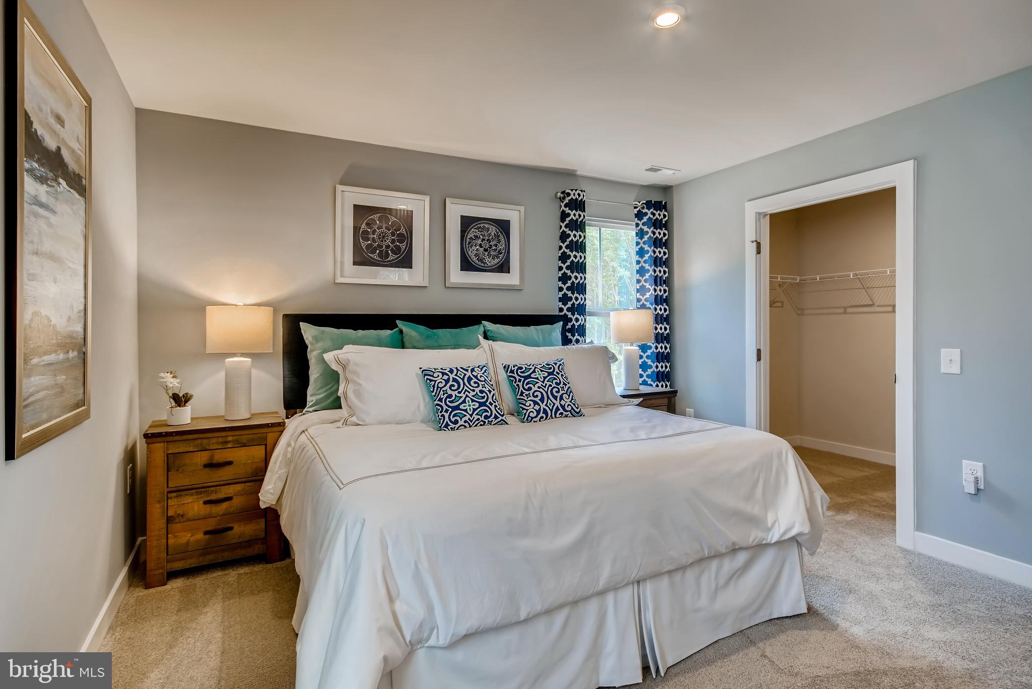 SOUTH BROOK - Residential