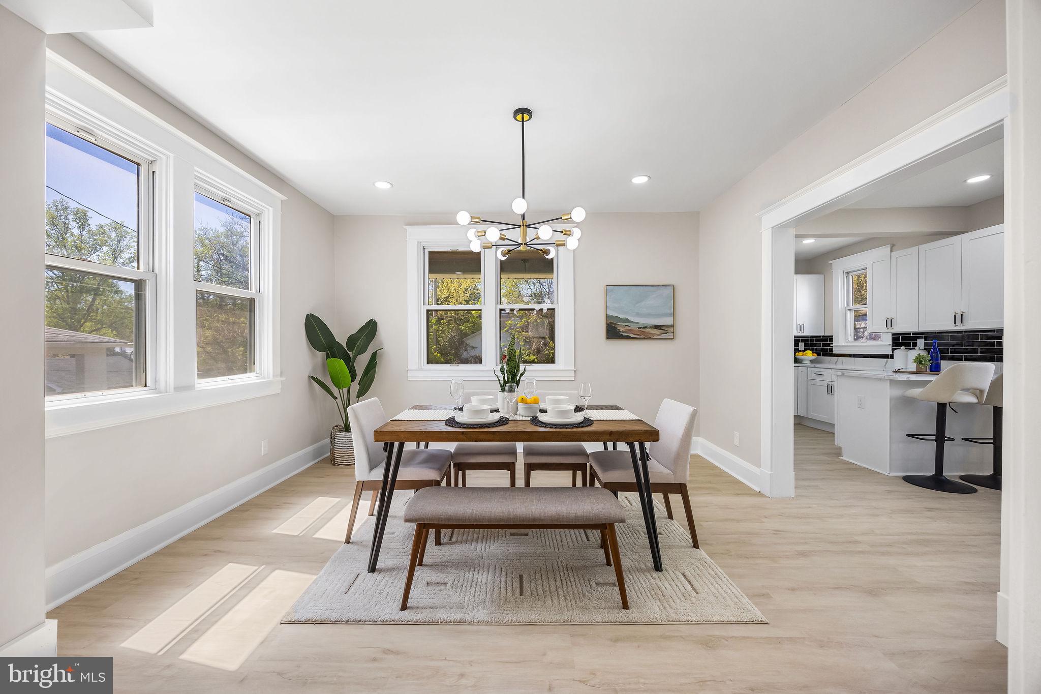 ROSEMONT EAST - Residential