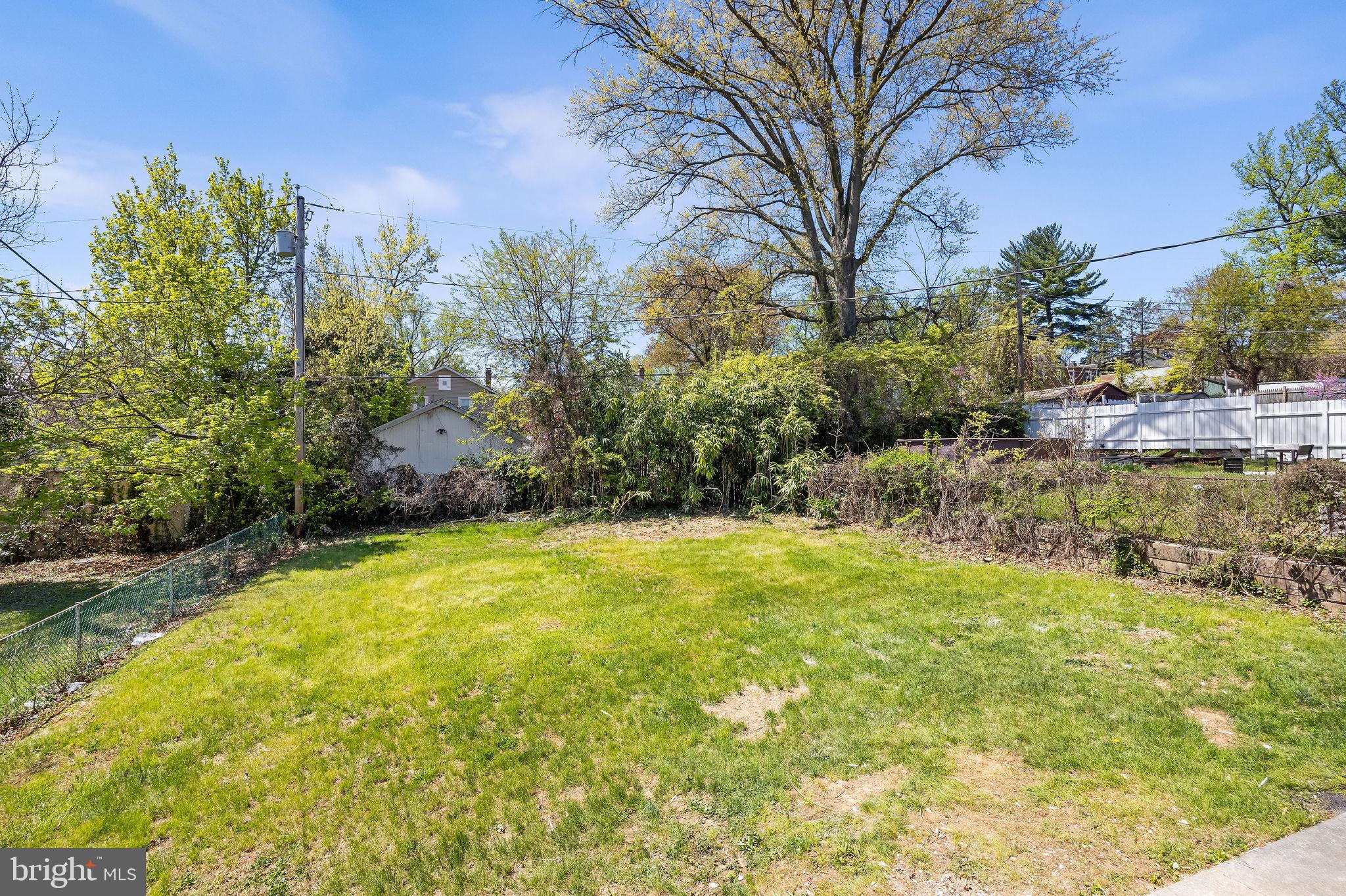 ROSEMONT EAST - Residential