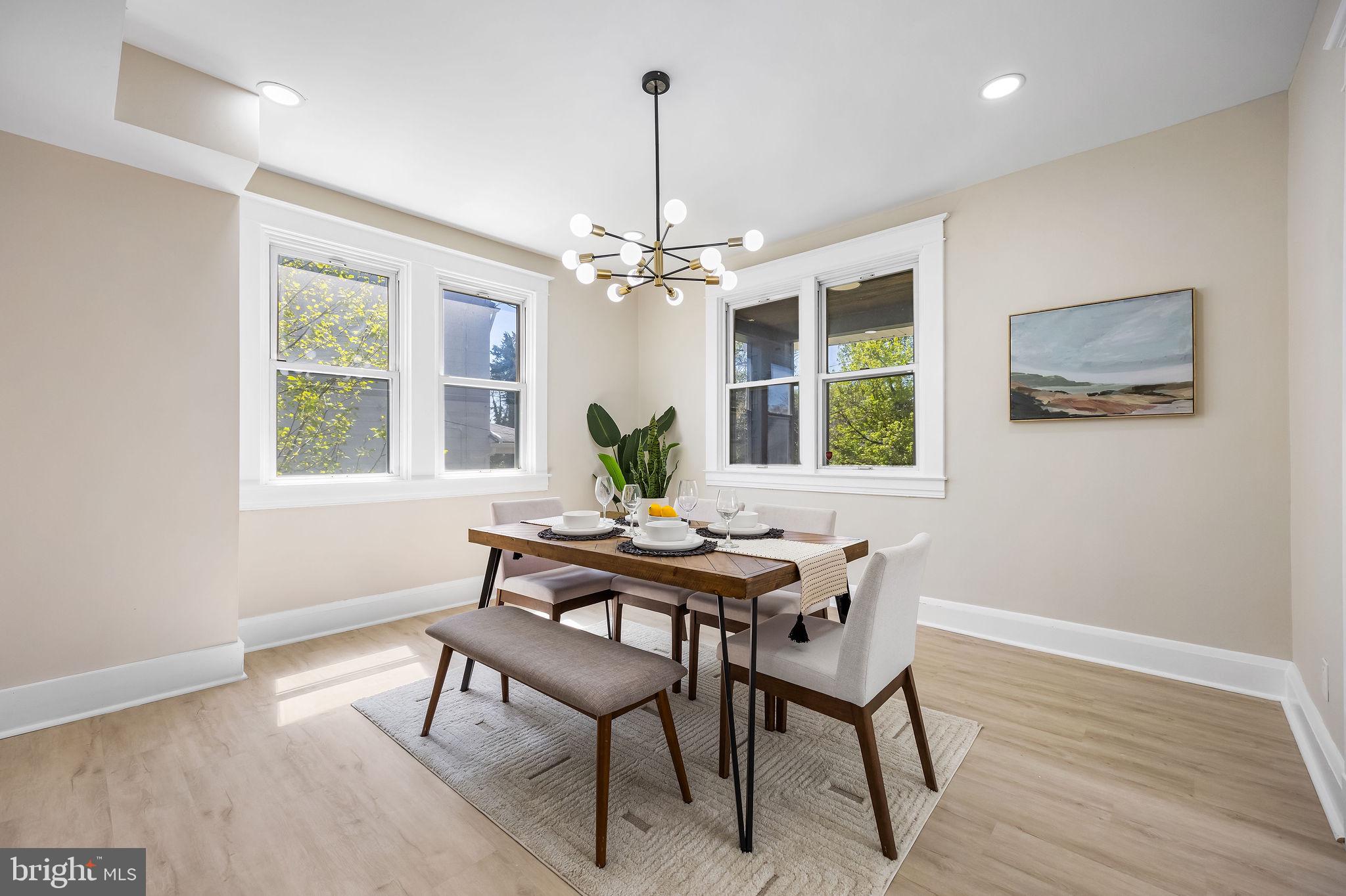 ROSEMONT EAST - Residential