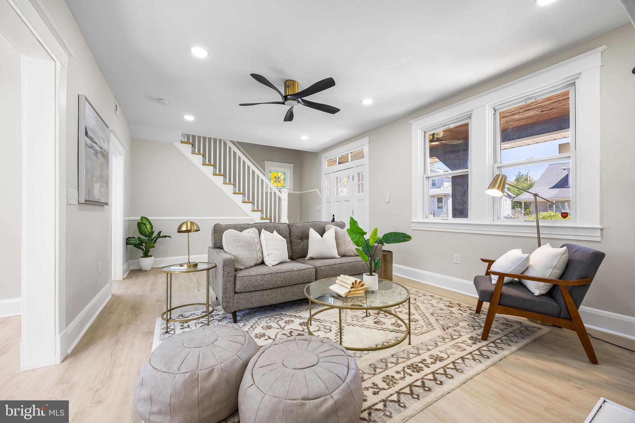 ROSEMONT EAST - Residential