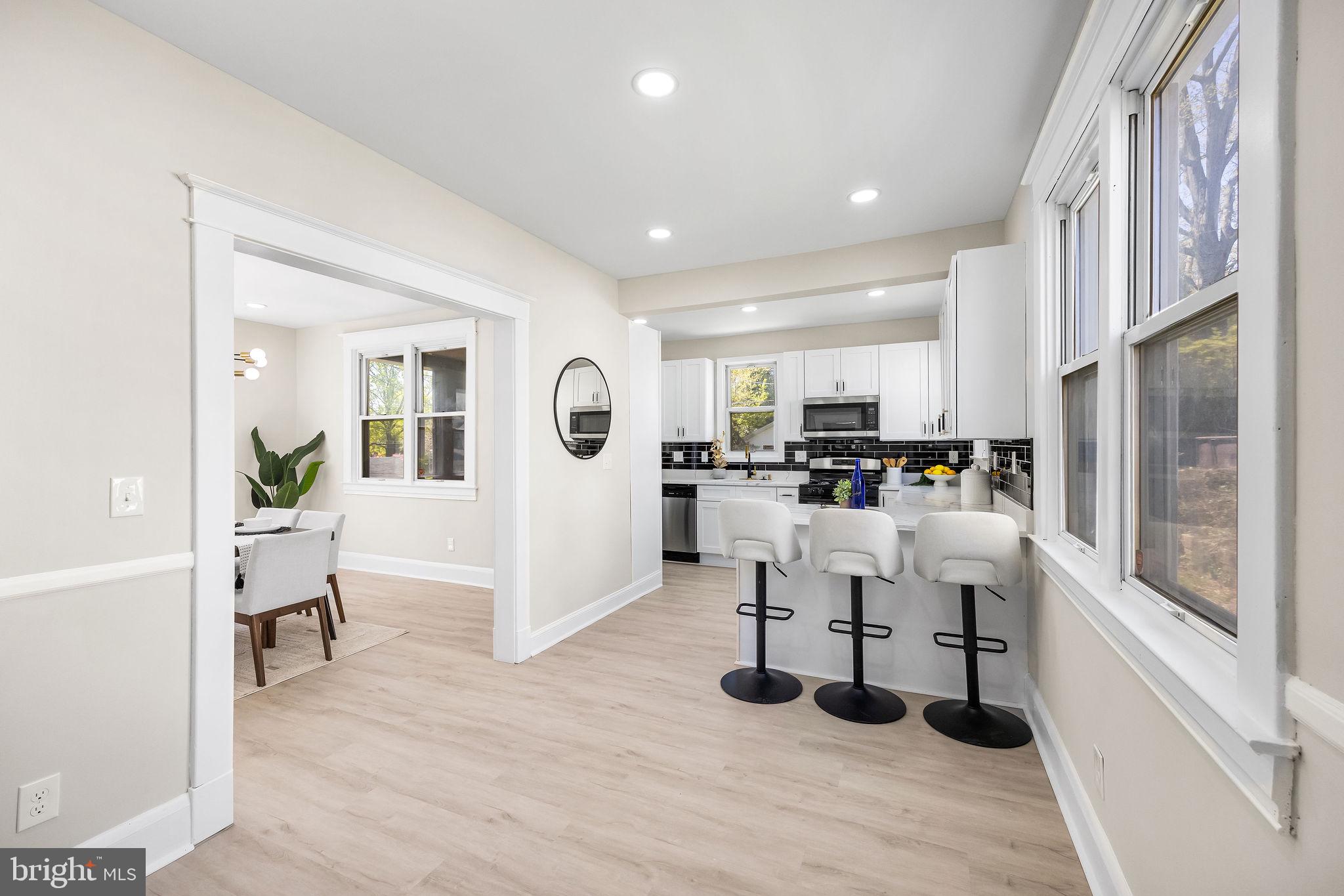 ROSEMONT EAST - Residential