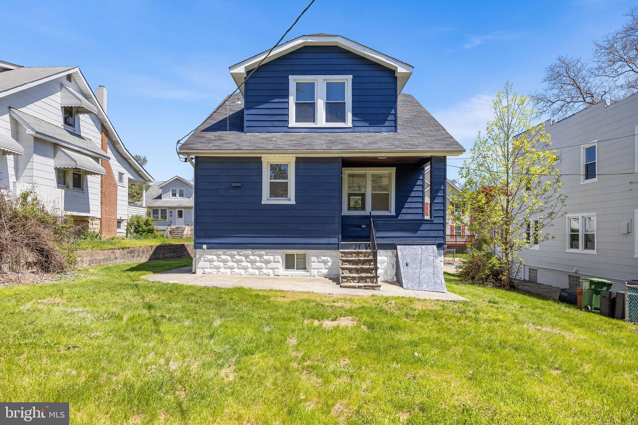 ROSEMONT EAST - Residential