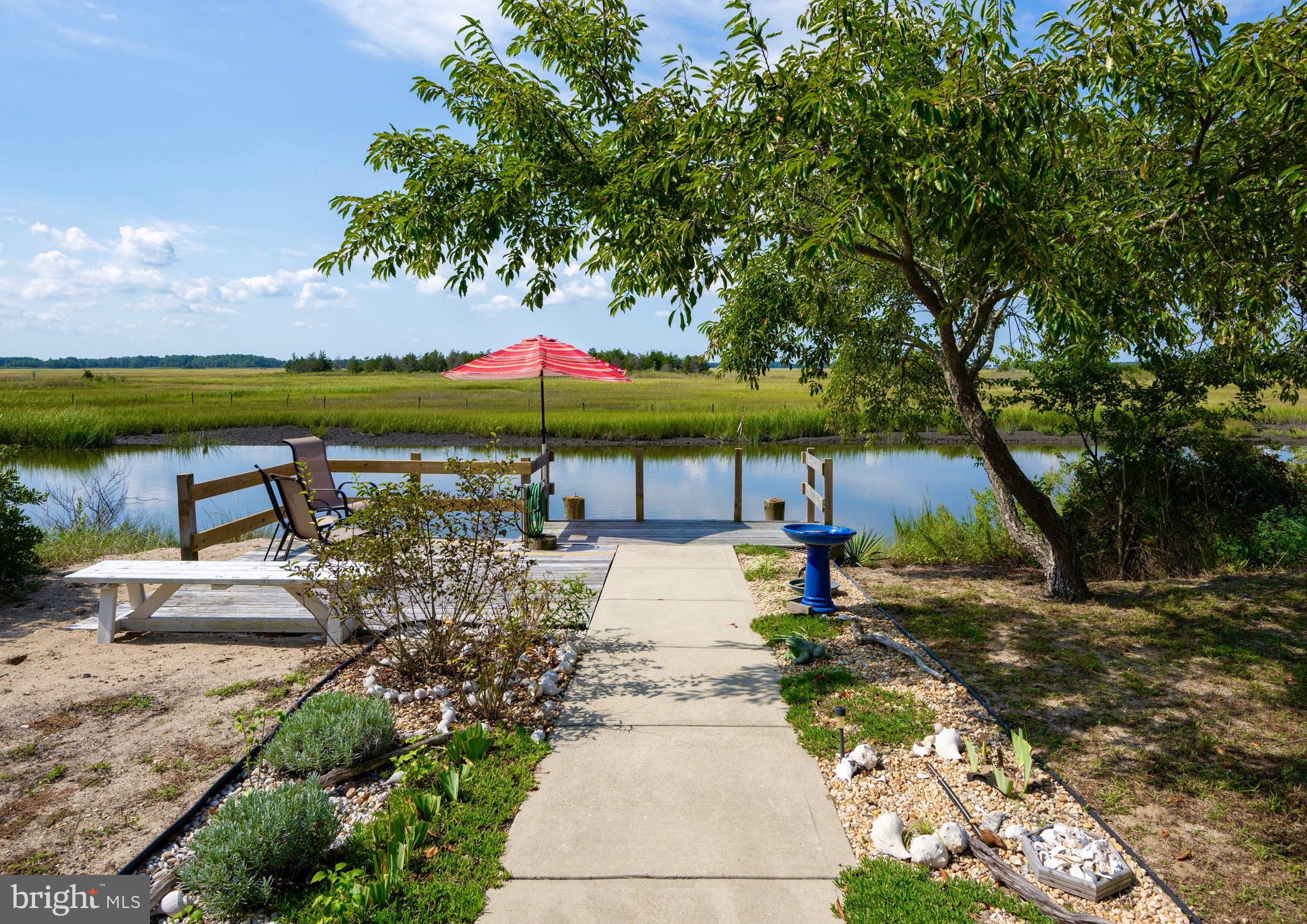 2813 S S. BAYSHORE DRIVE DRIVE