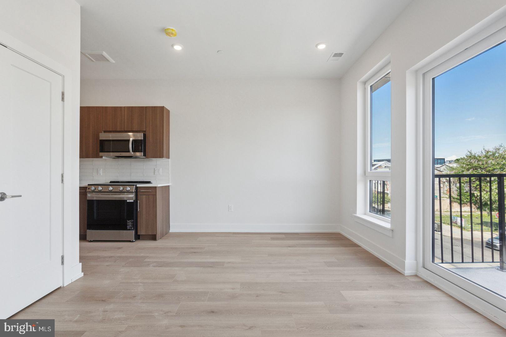 NORTHERN LIBERTIES - Residential Lease