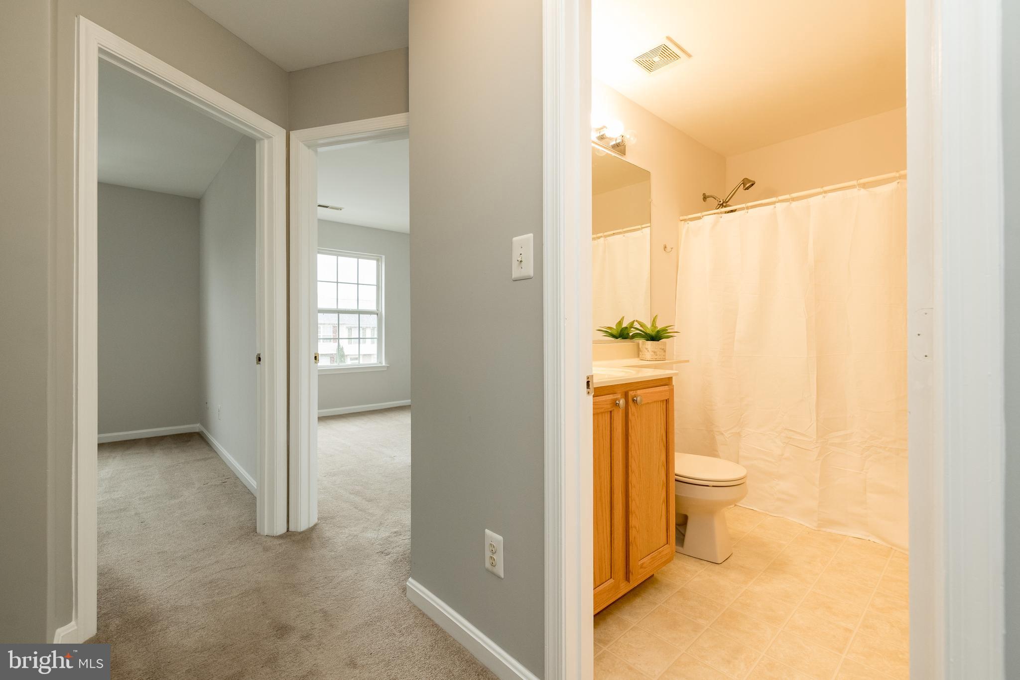 HICKORY OVERLOOK - Residential