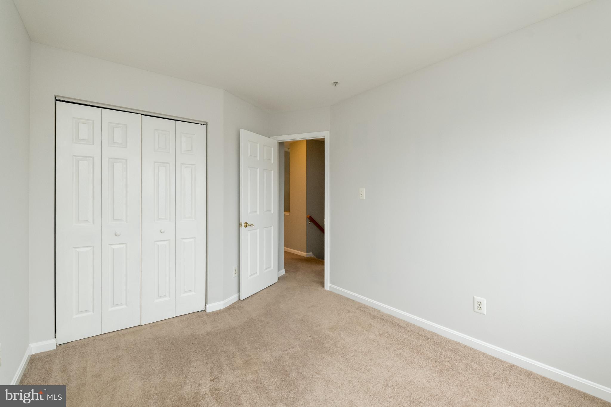 HICKORY OVERLOOK - Residential