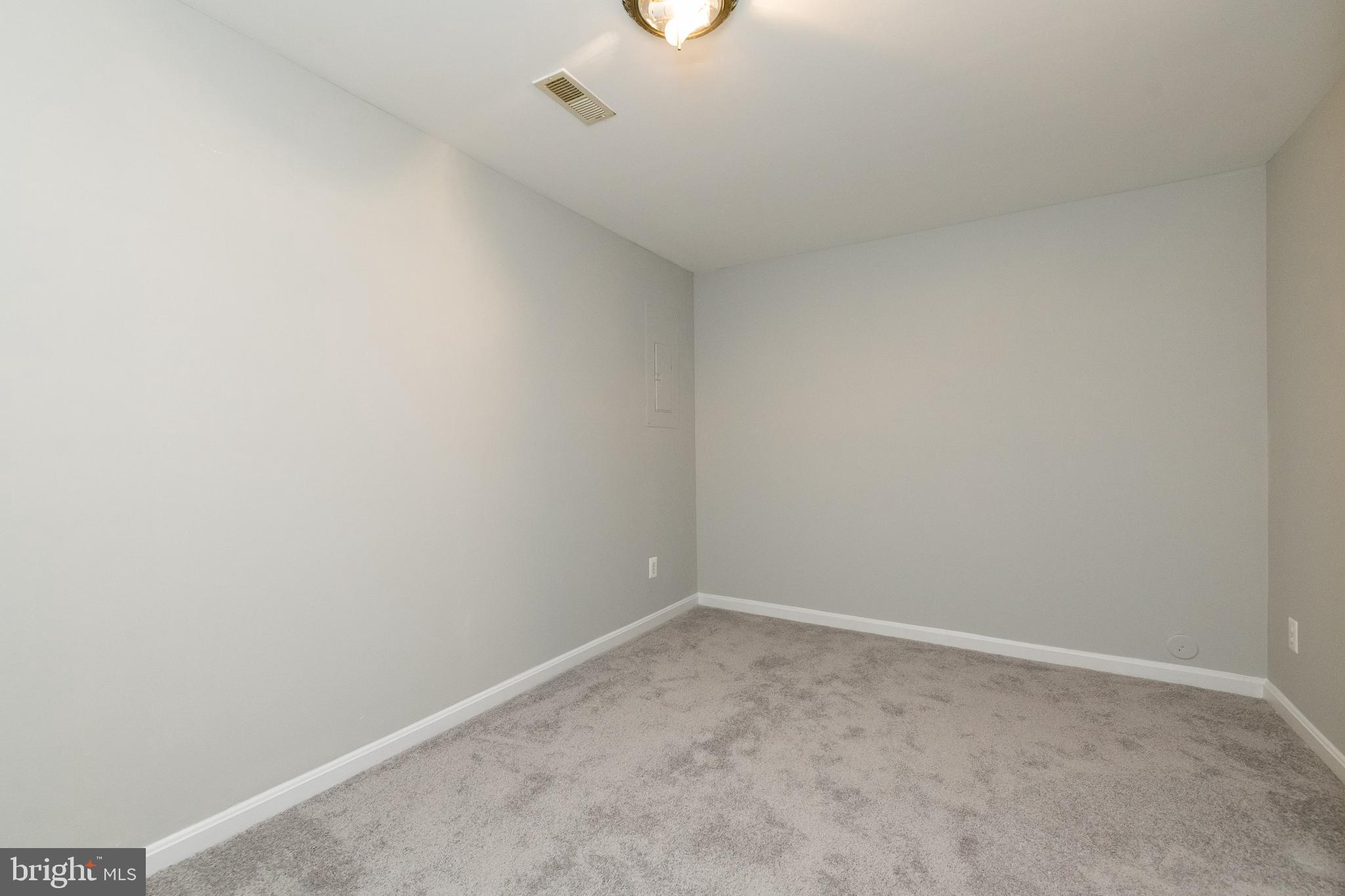 HICKORY OVERLOOK - Residential