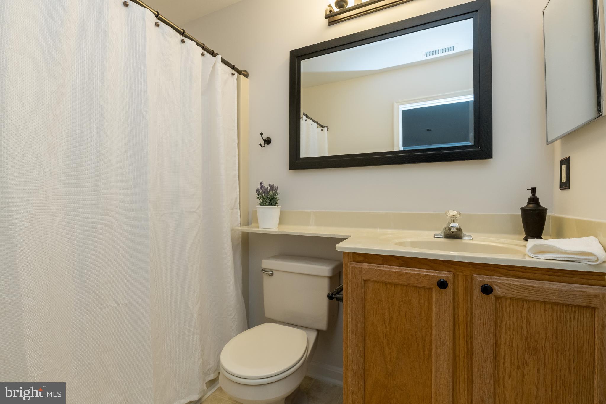 HICKORY OVERLOOK - Residential