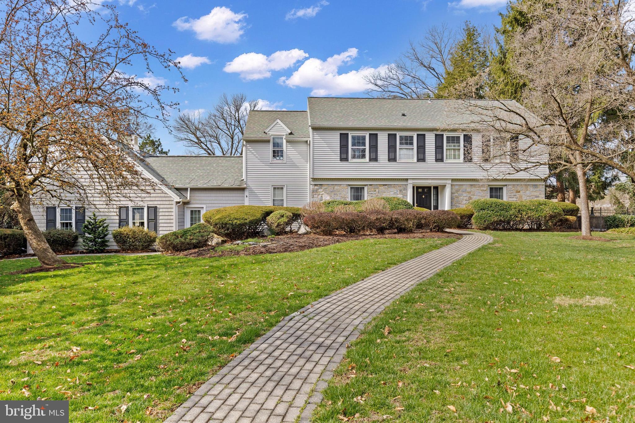 POINT RIDGE FARMS - Residential