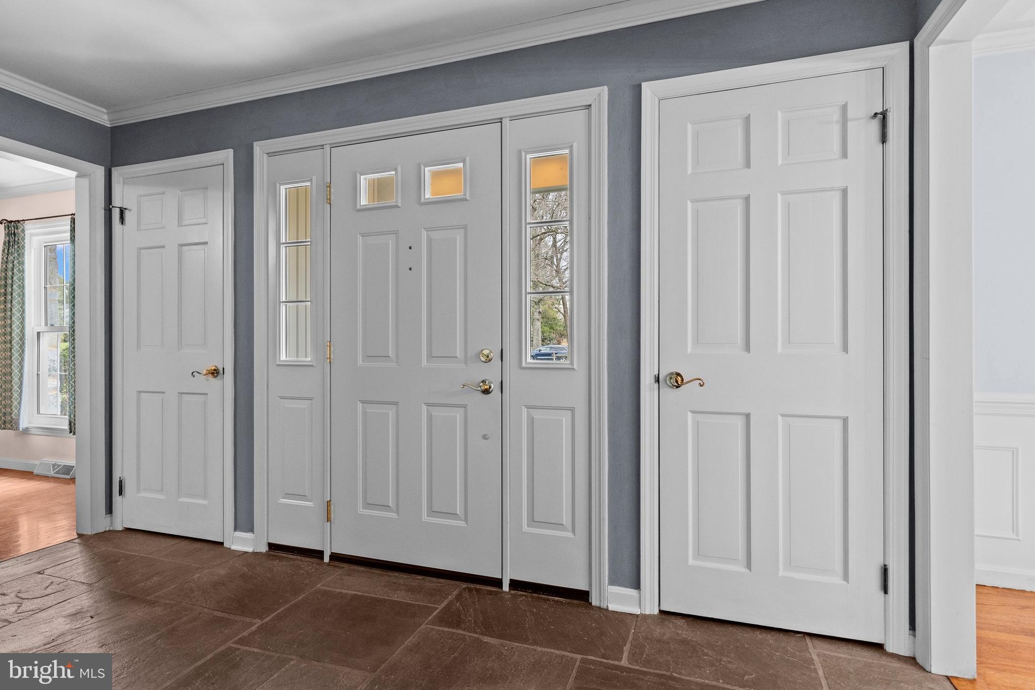 POINT RIDGE FARMS - Residential