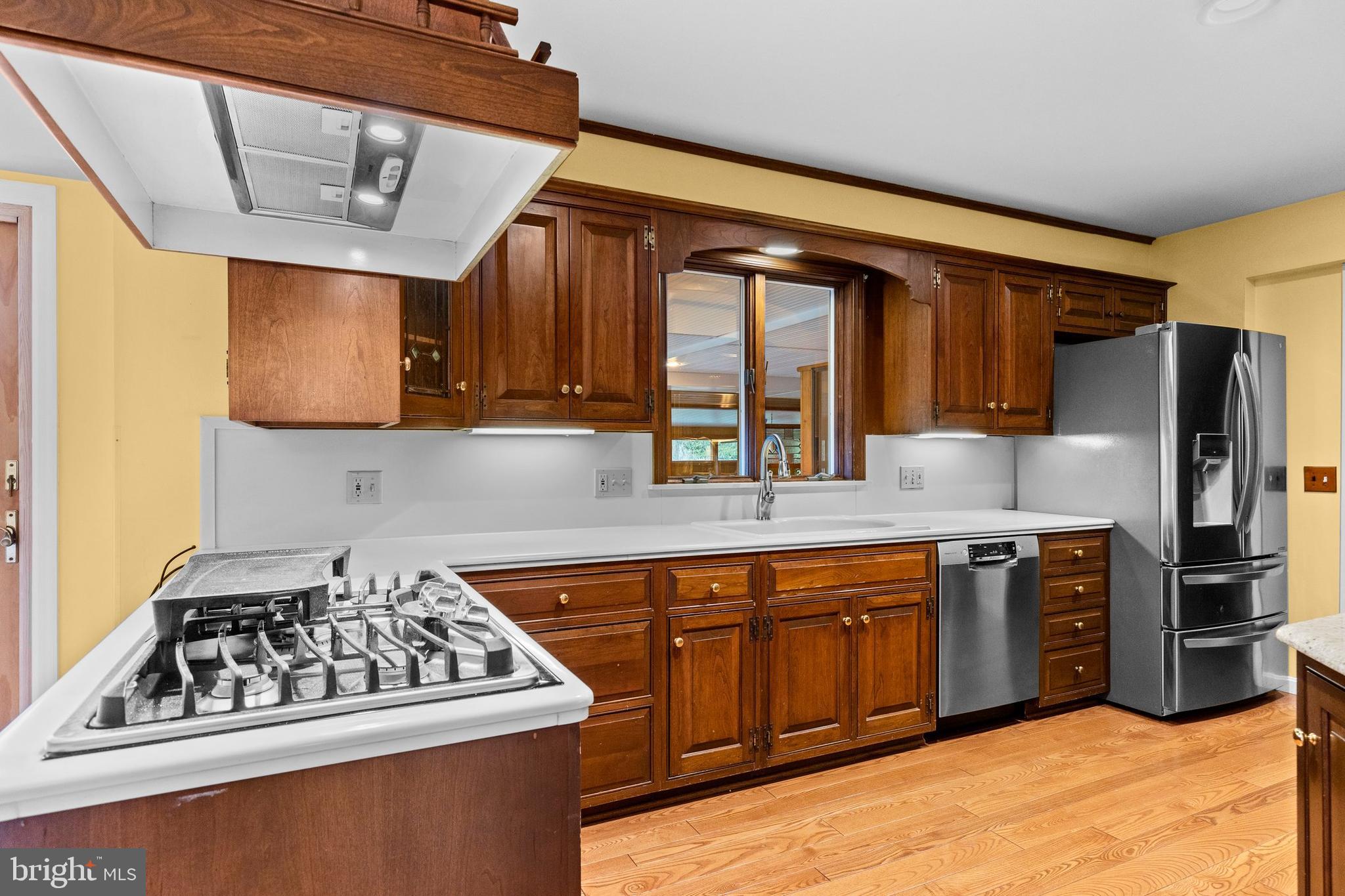 POINT RIDGE FARMS - Residential