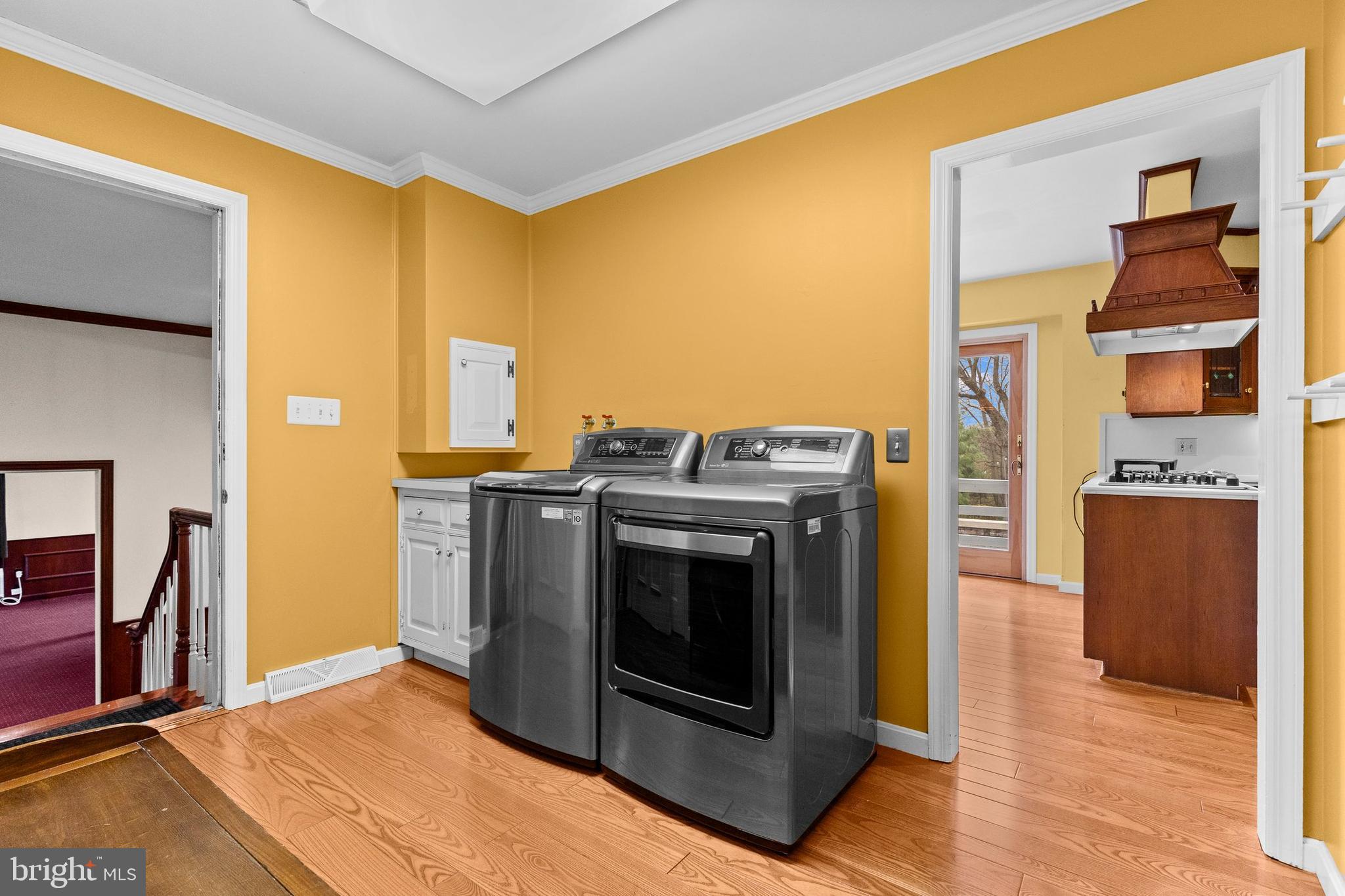 POINT RIDGE FARMS - Residential