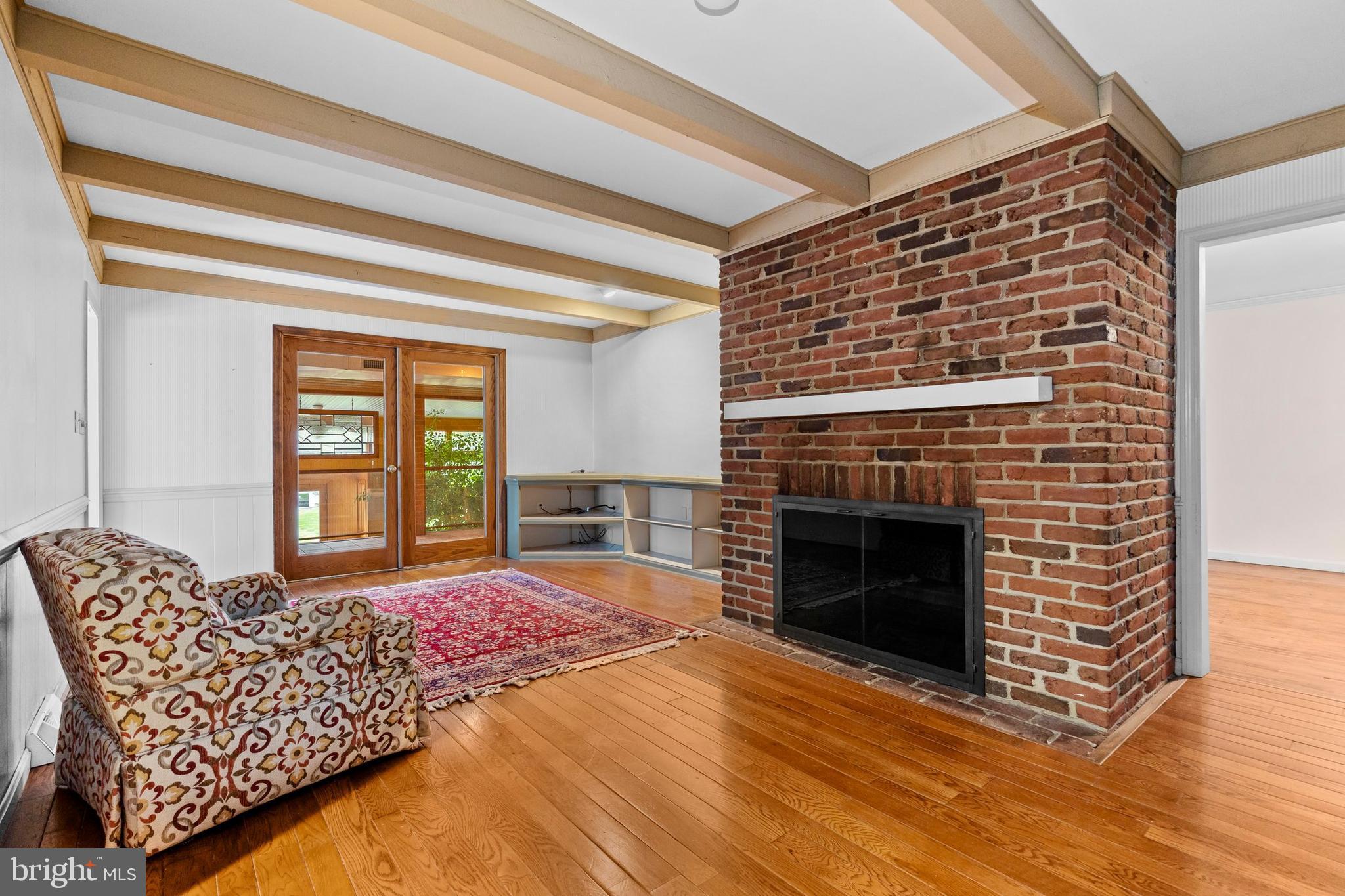 POINT RIDGE FARMS - Residential