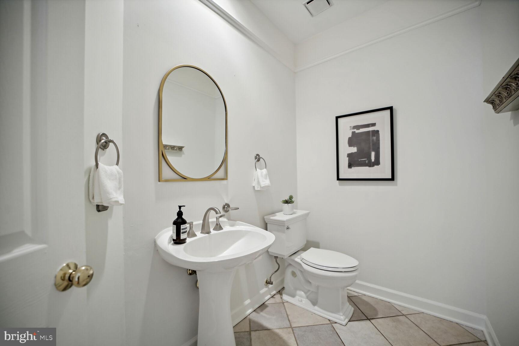 MCAULEY PARK - Residential