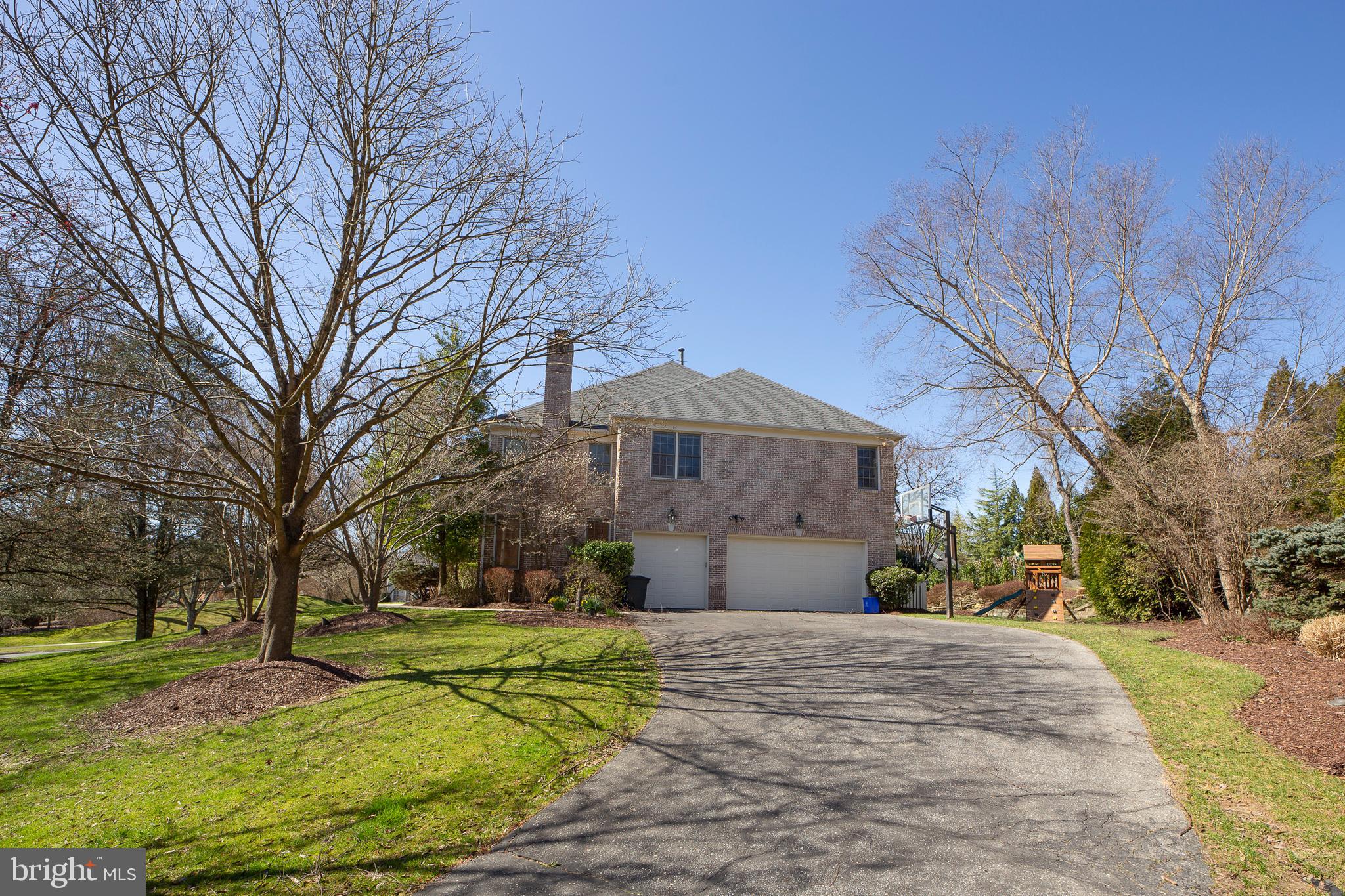 MCAULEY PARK - Residential