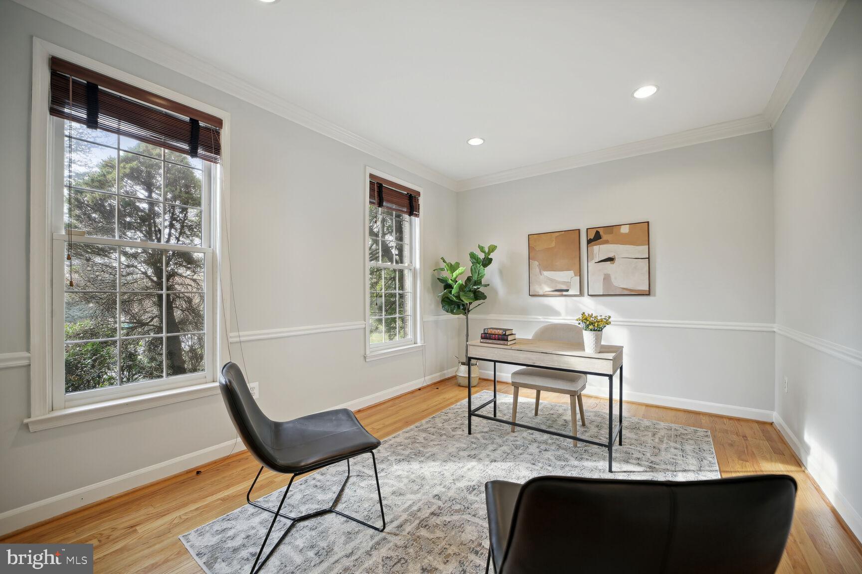 MCAULEY PARK - Residential