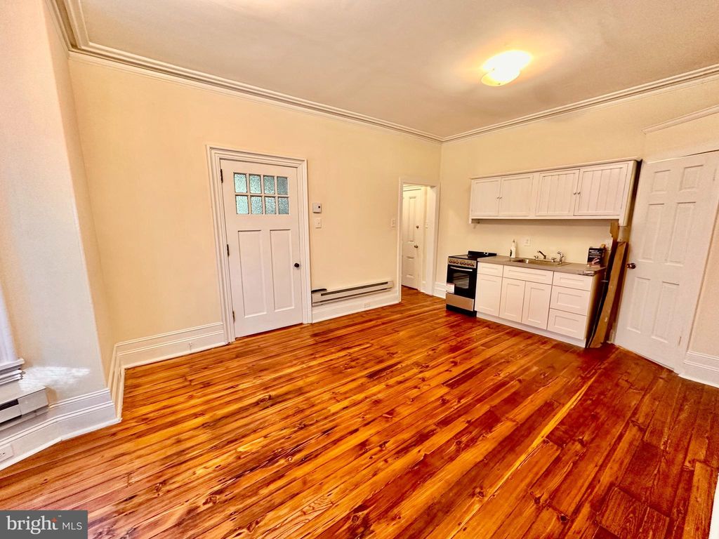 Photo of 30 W Penn Street #1F, PHILADELPHIA, PA 19144 (MLS # PAPH2535698)
