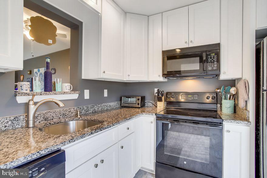 VILLAGE OF PAWNEE - Residential