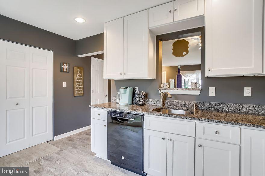 VILLAGE OF PAWNEE - Residential