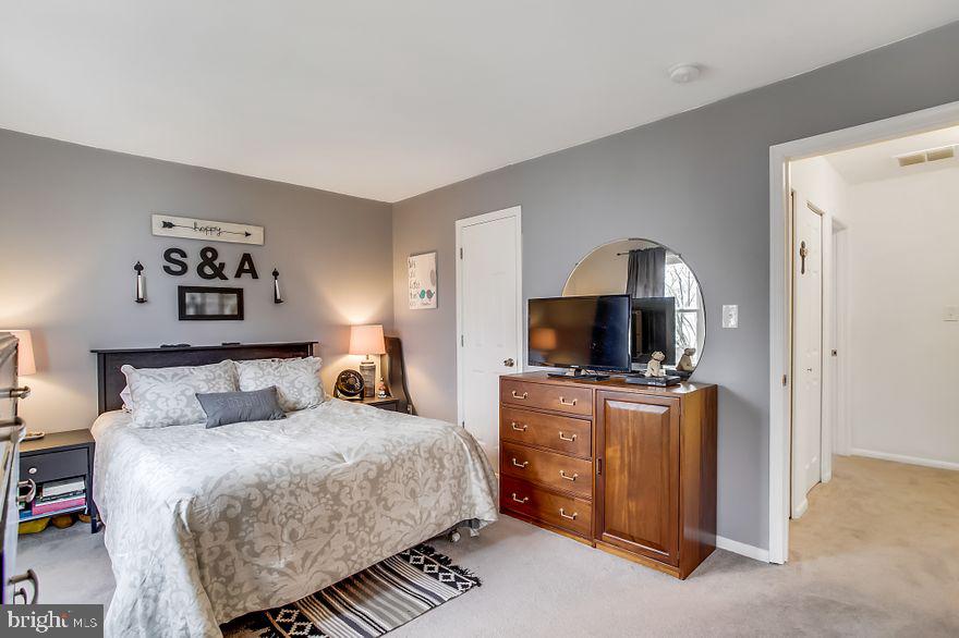 VILLAGE OF PAWNEE - Residential