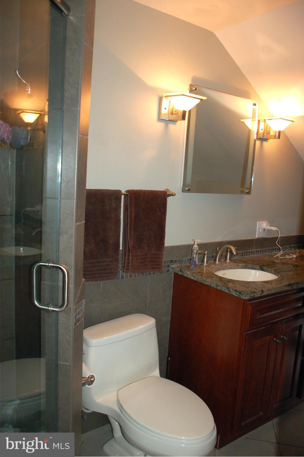 OLD TOWN - Residential Lease