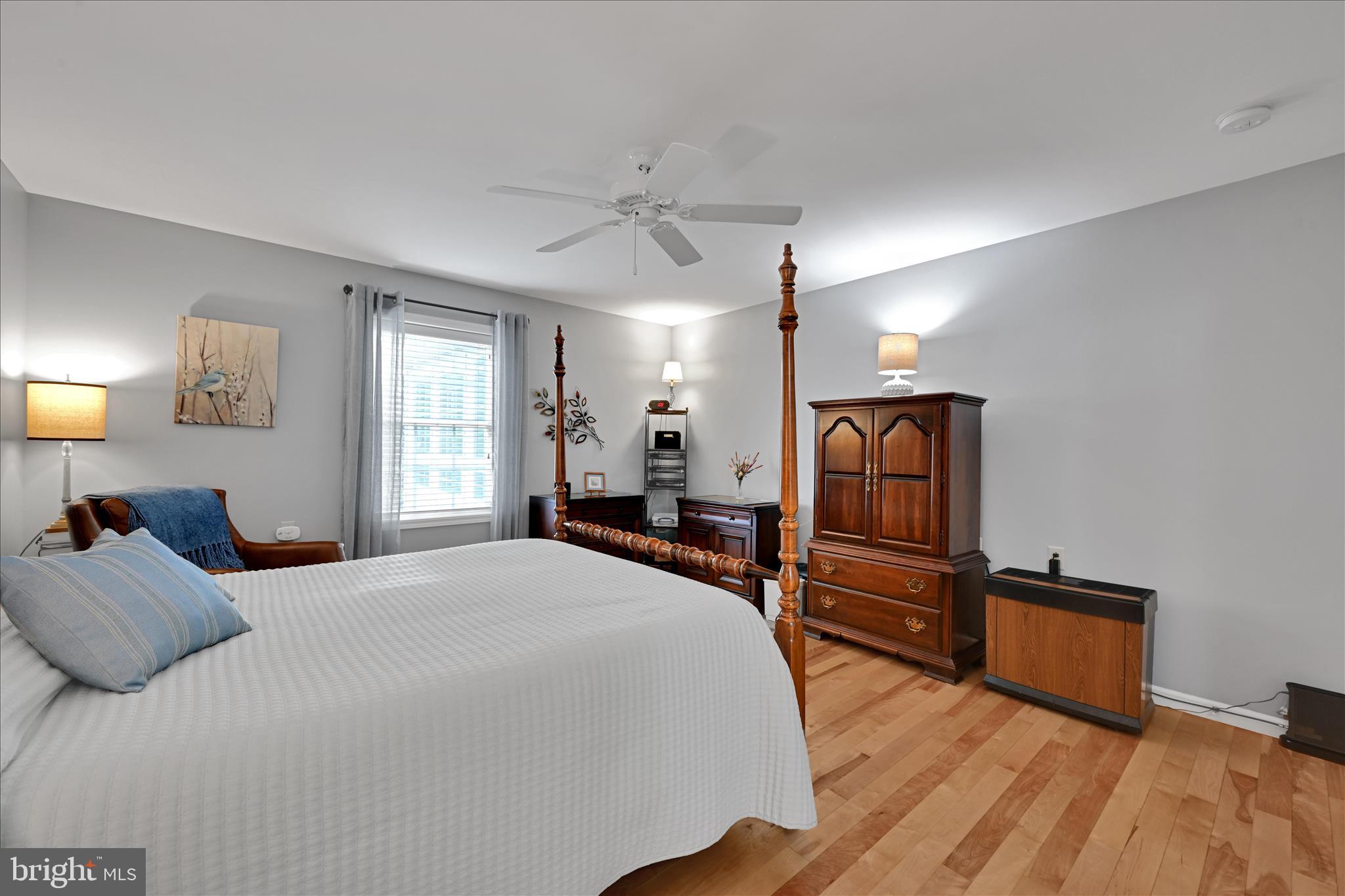 GRANDVIEW MEADOWS - Residential