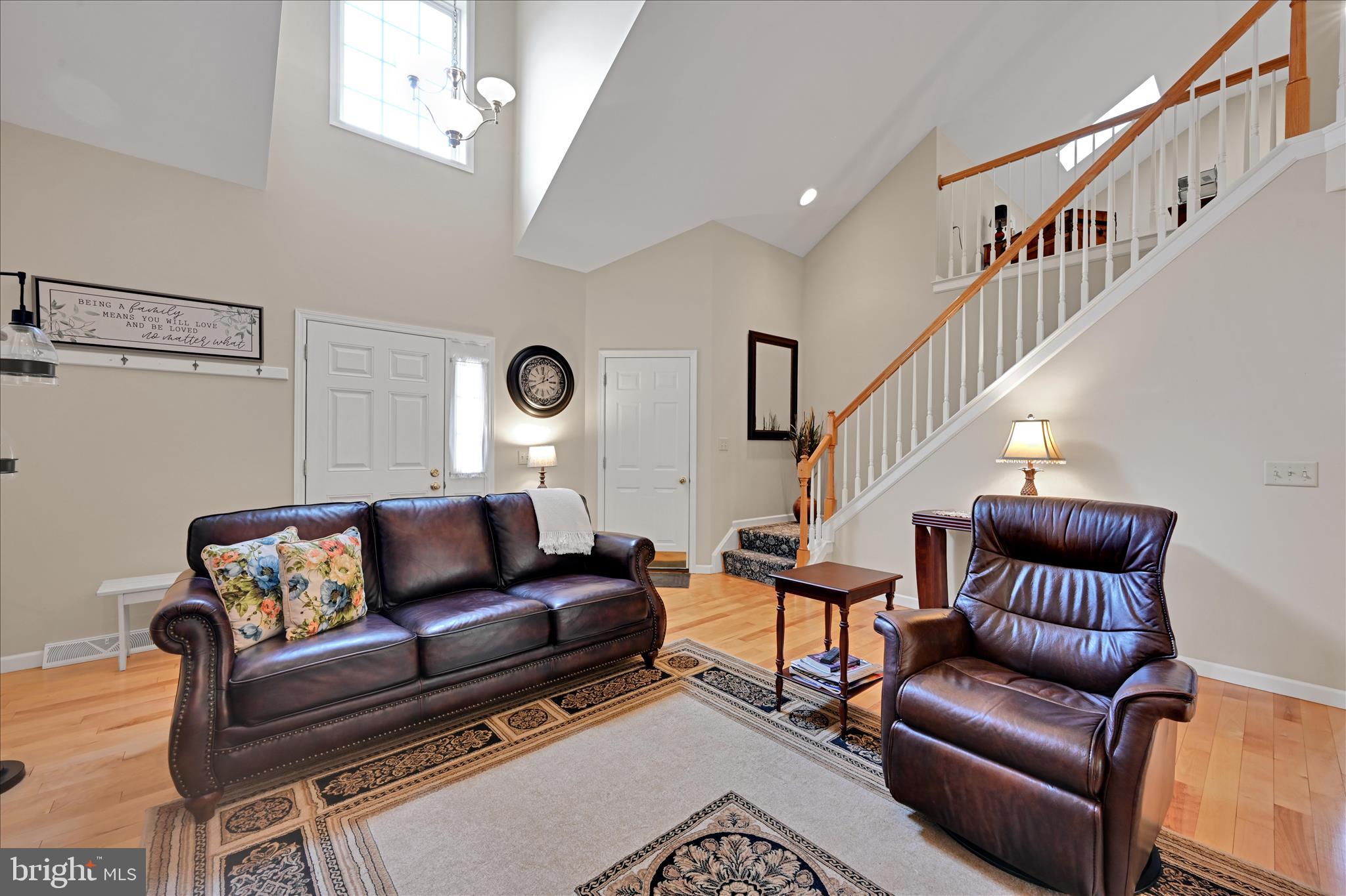 GRANDVIEW MEADOWS - Residential