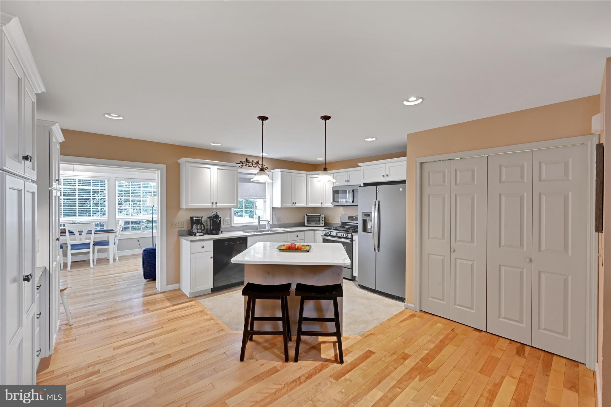 GRANDVIEW MEADOWS - Residential