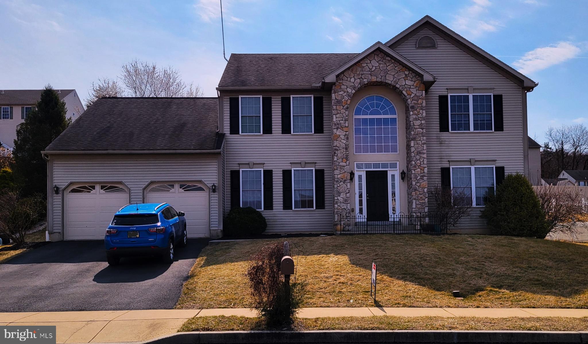 OAK VIEW ESTATES - Residential